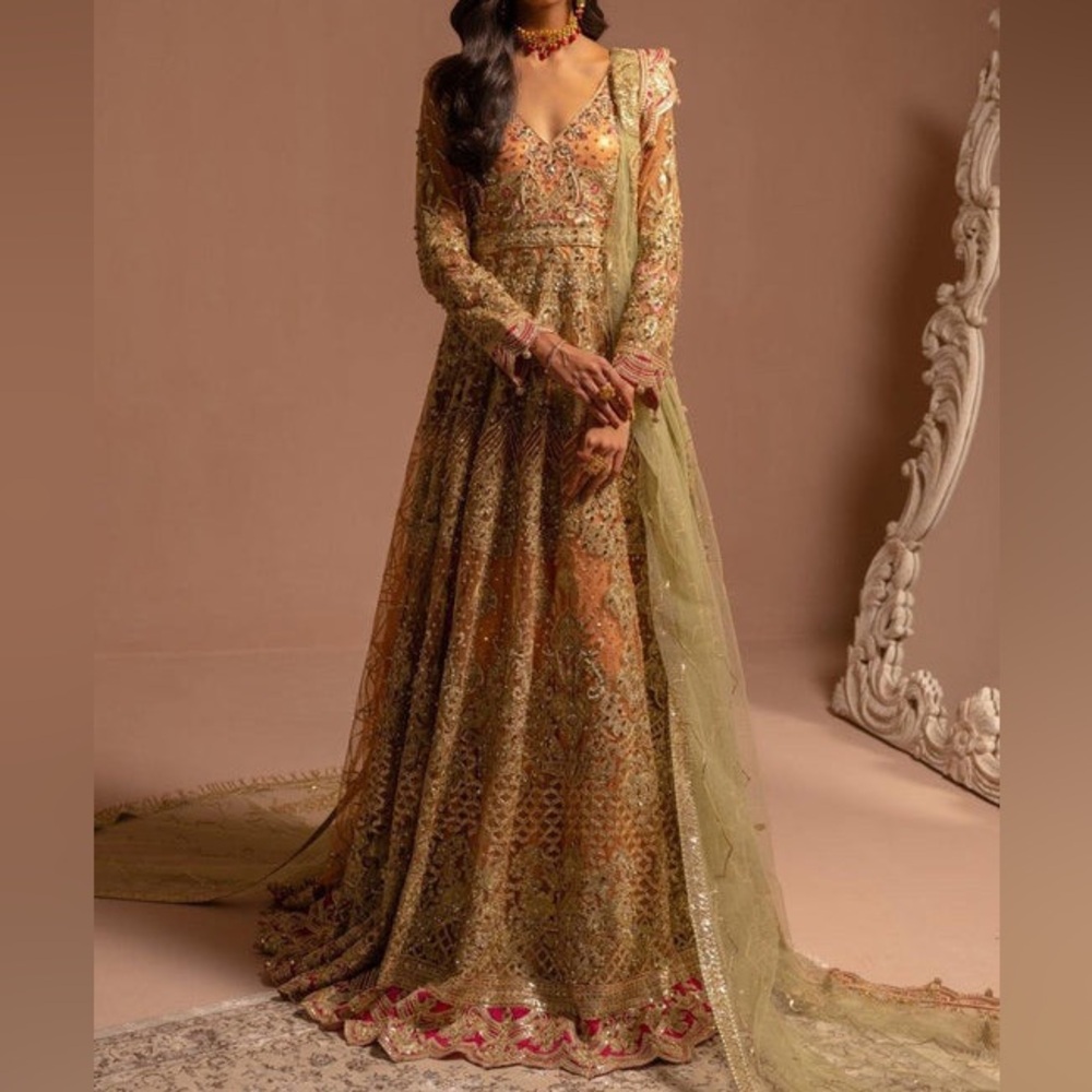 Maryum N Maria Maxi - Pakistani Pishwas
